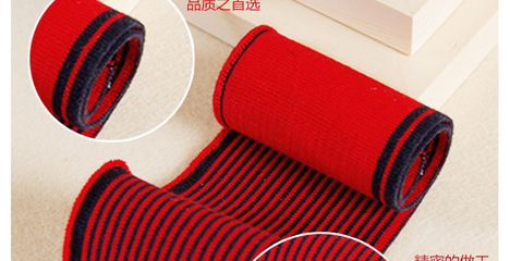 2014新款橫機Polo領(lǐng)針織衫 紹興市九劍針織廠家的產(chǎn)品優(yōu)勢與市場定位